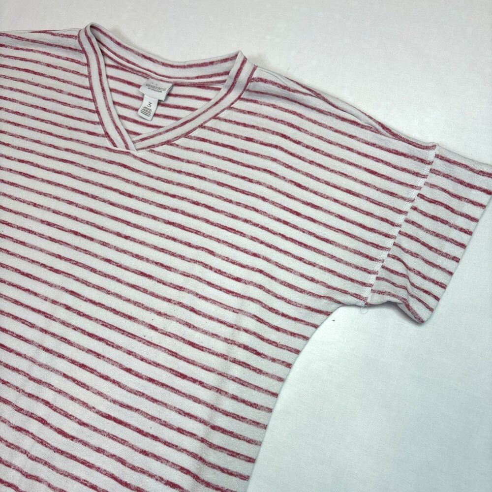 Chicos Weekends T-shirt Striped Pink White Vneck Preppy Chico sizing 3 Chest 50"